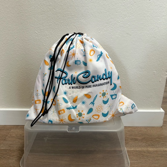 NWT Disneyland Park Candy Adventureland Backpack Disney cute - Picture 4 of 5